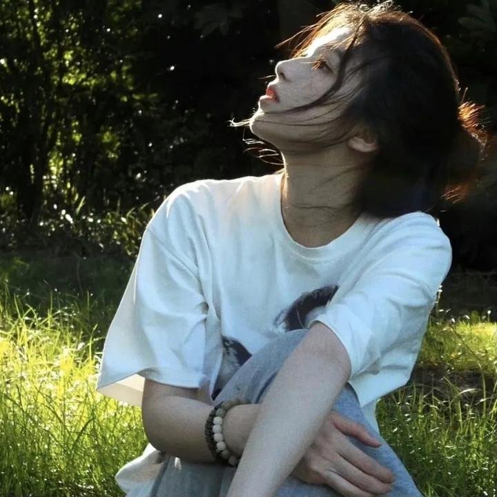 巴黎窈窕熟女